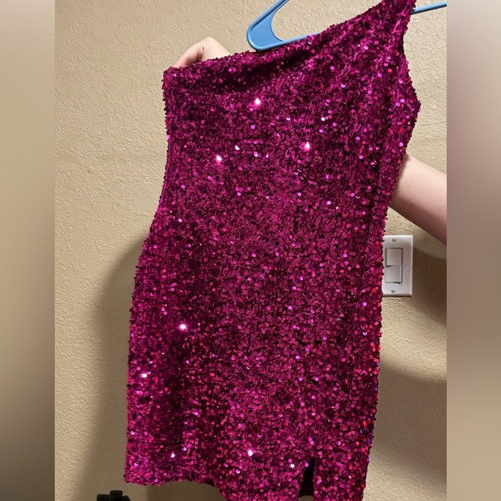 Sparkling Pink Sequin One-Shoulder Dress